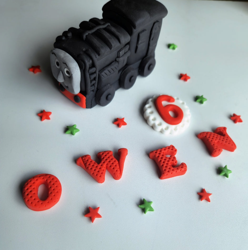 Edible Thomas The Tank engine train cake topper,fondant icing decoration
