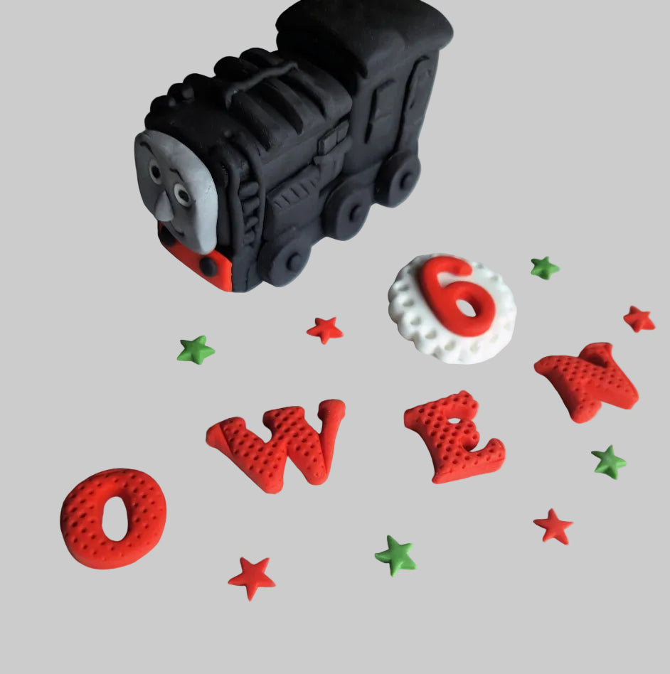 Edible Thomas The Tank engine train cake topper,fondant icing decoration