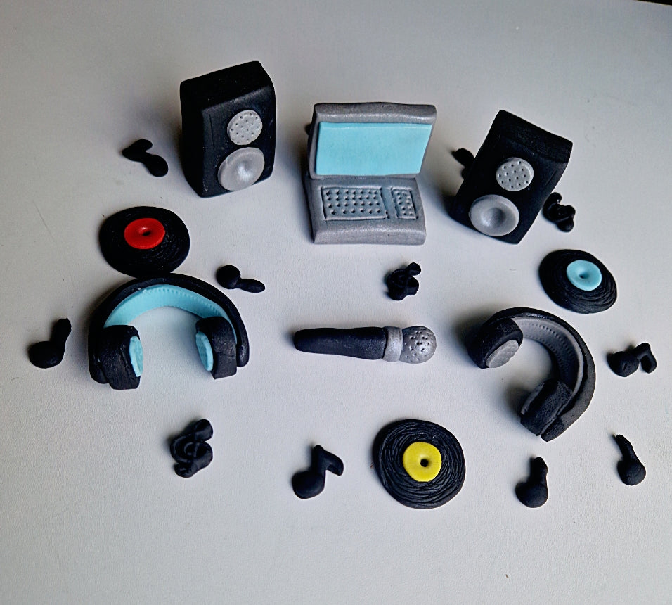 Edible DJ cake topper,fondant icing decorations