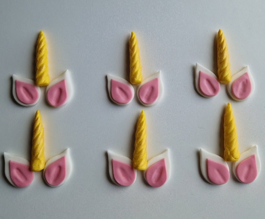 6 Edible unicorn cupcake toppers,fondant icing decorations