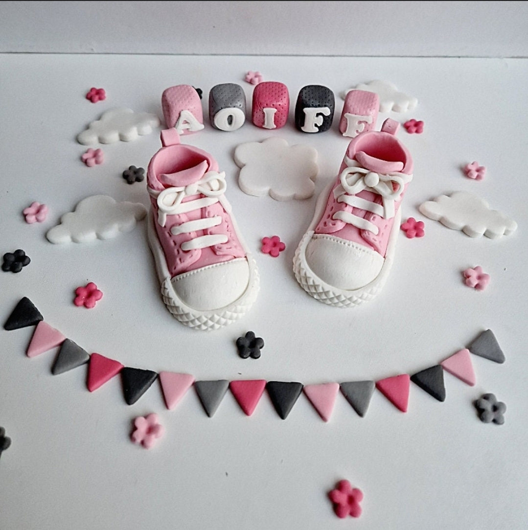 Edible baby converse booties cake topper fondant shoes icing decoration