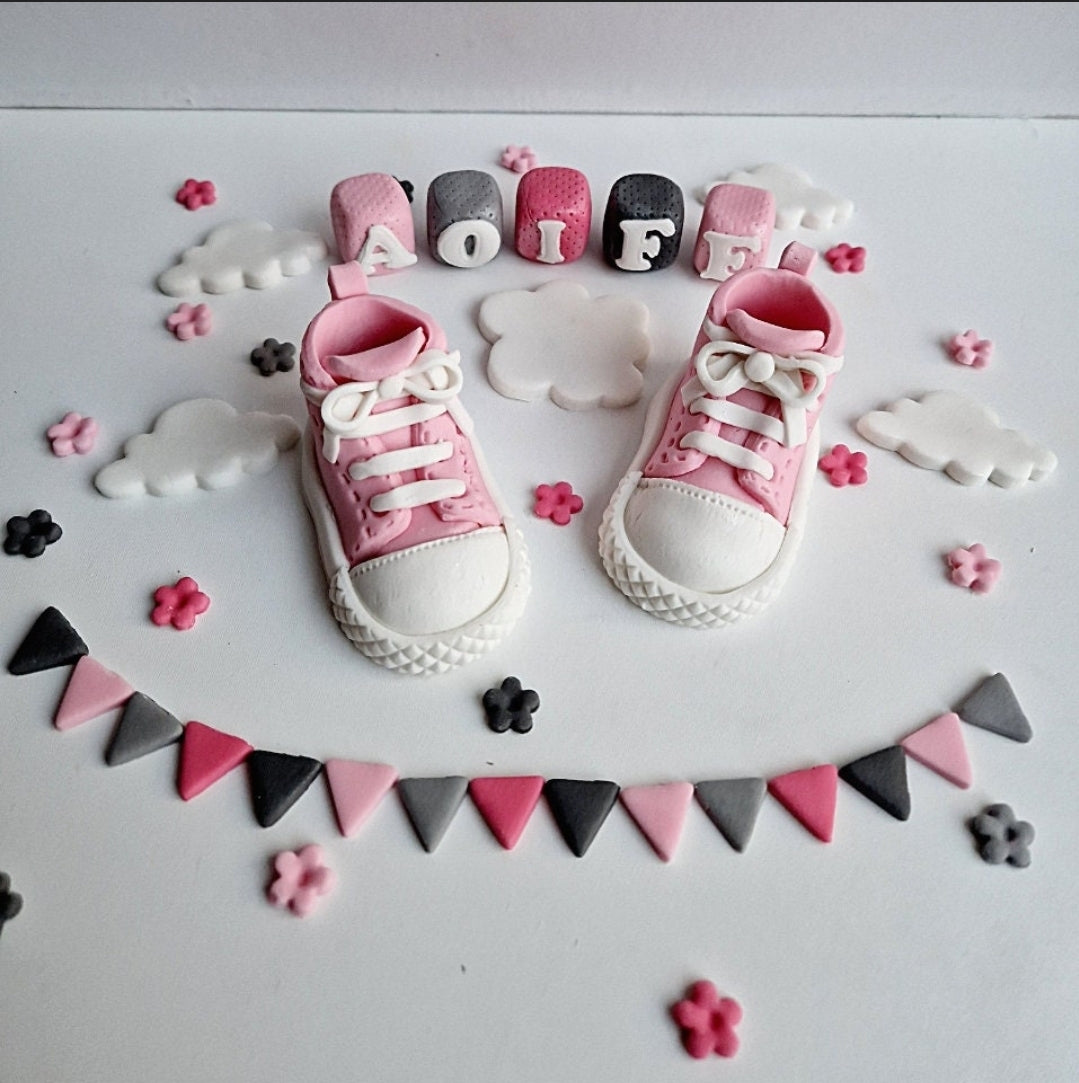 Edible baby converse booties cake topper,fondant shoes icing decoration