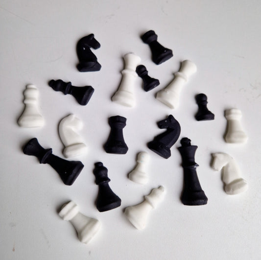 12 Edible chess cake/cupcake toppers,fondant icing party decorations