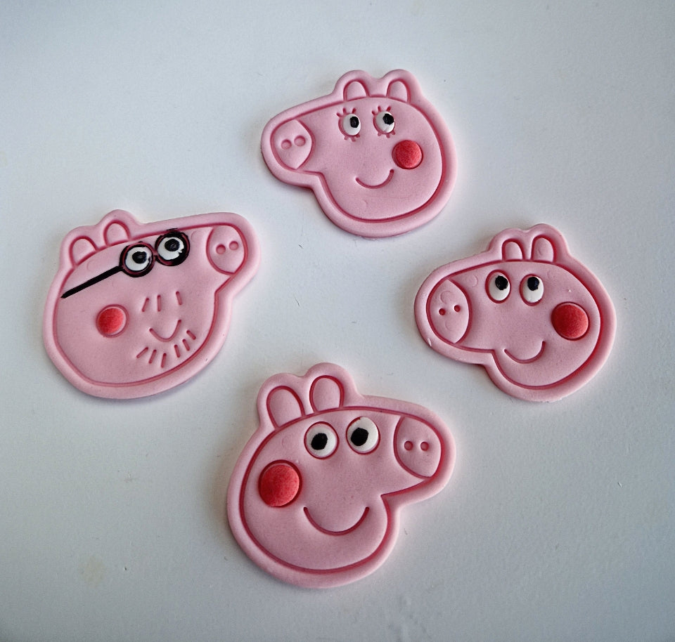 12 Edible Peppa Pig cake/cupcakes toppers,fondant icing decorations
