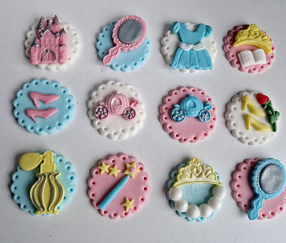 12 Edible princess Cinderella cupcake toppers,fondant icing decoration