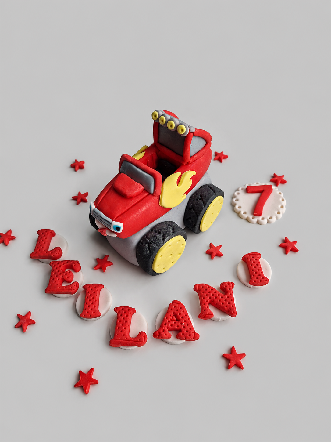 Edible Blaze and the monster machines cake topper,fondant icing decoration