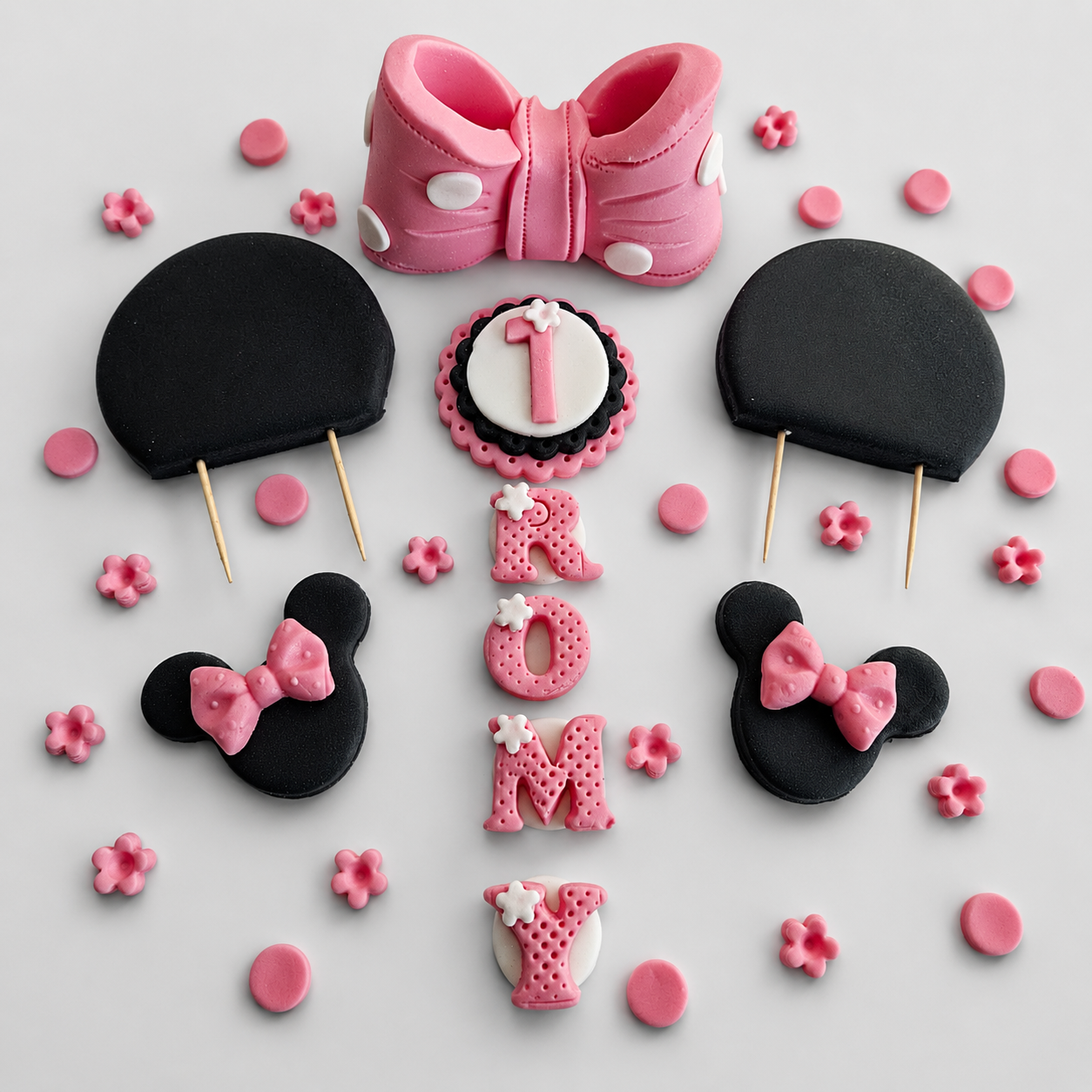 Edible mouse cake topper fondant icing decoration