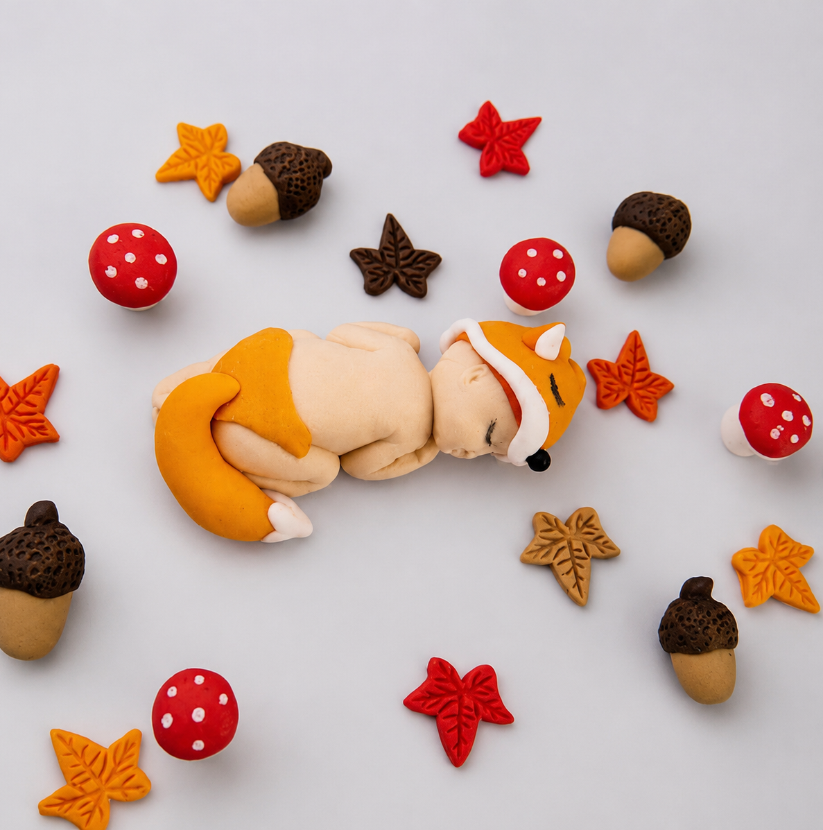 Edible baby fox fondant cake topper,icing sugar decoration