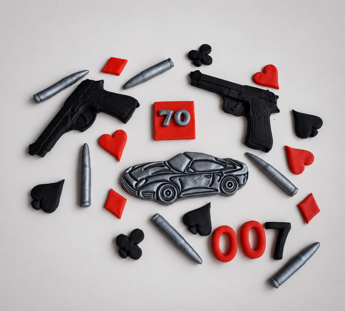 Edible James Bond cake topper,casino,fathers day,car,cards,gun,bullets,birthday decoration