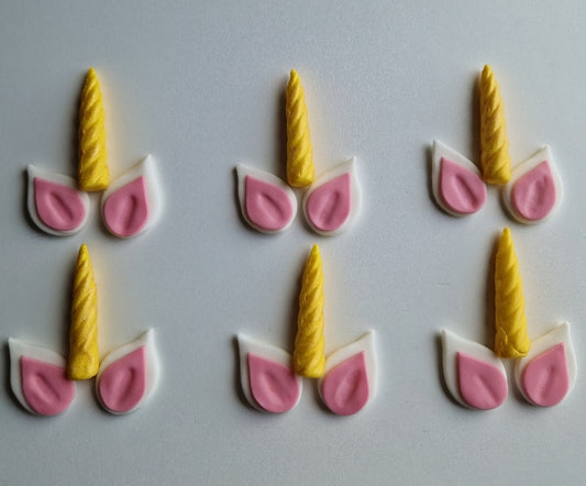 6 Edible unicorn cupcake toppers,fondant party decorations